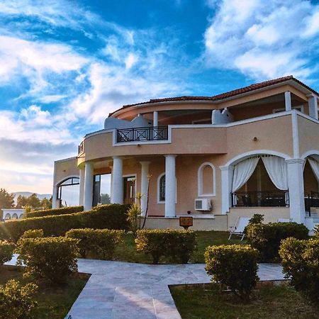 Anagenessis Resort Kalamákion エクステリア 写真
