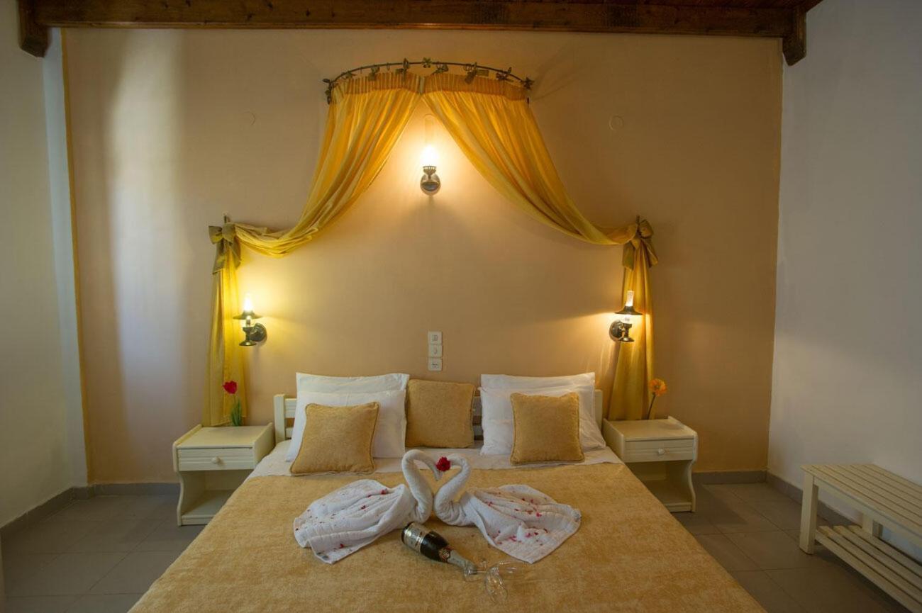 Anagenessis Resort Kalamákion エクステリア 写真